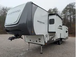 2026 Forest River Rockwood Signature 401SFB
