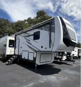 2021 FOREST RIVER CEDAR CREEK 311RL