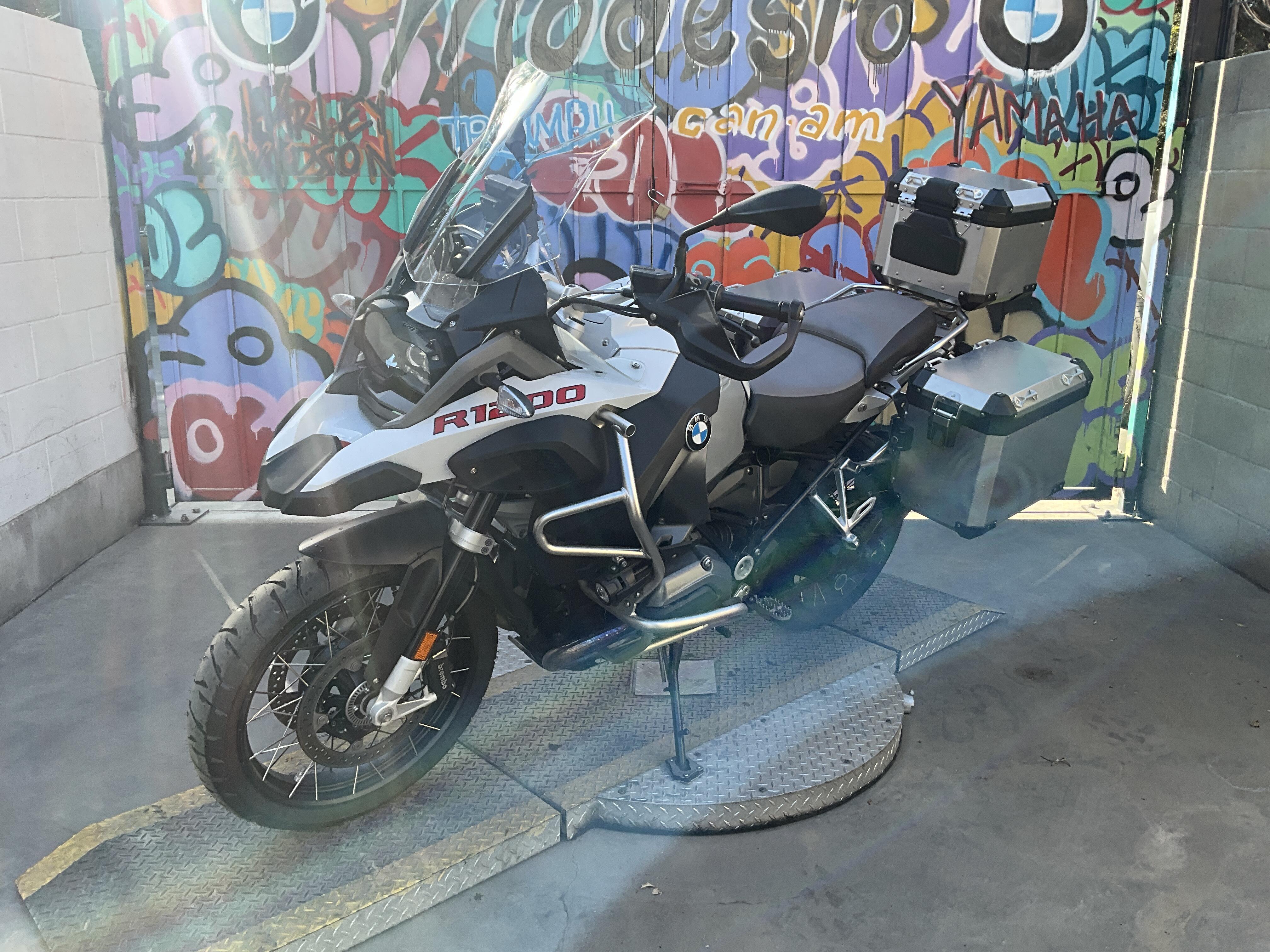 2016 BMW R 1200 GS in Modesto, CA