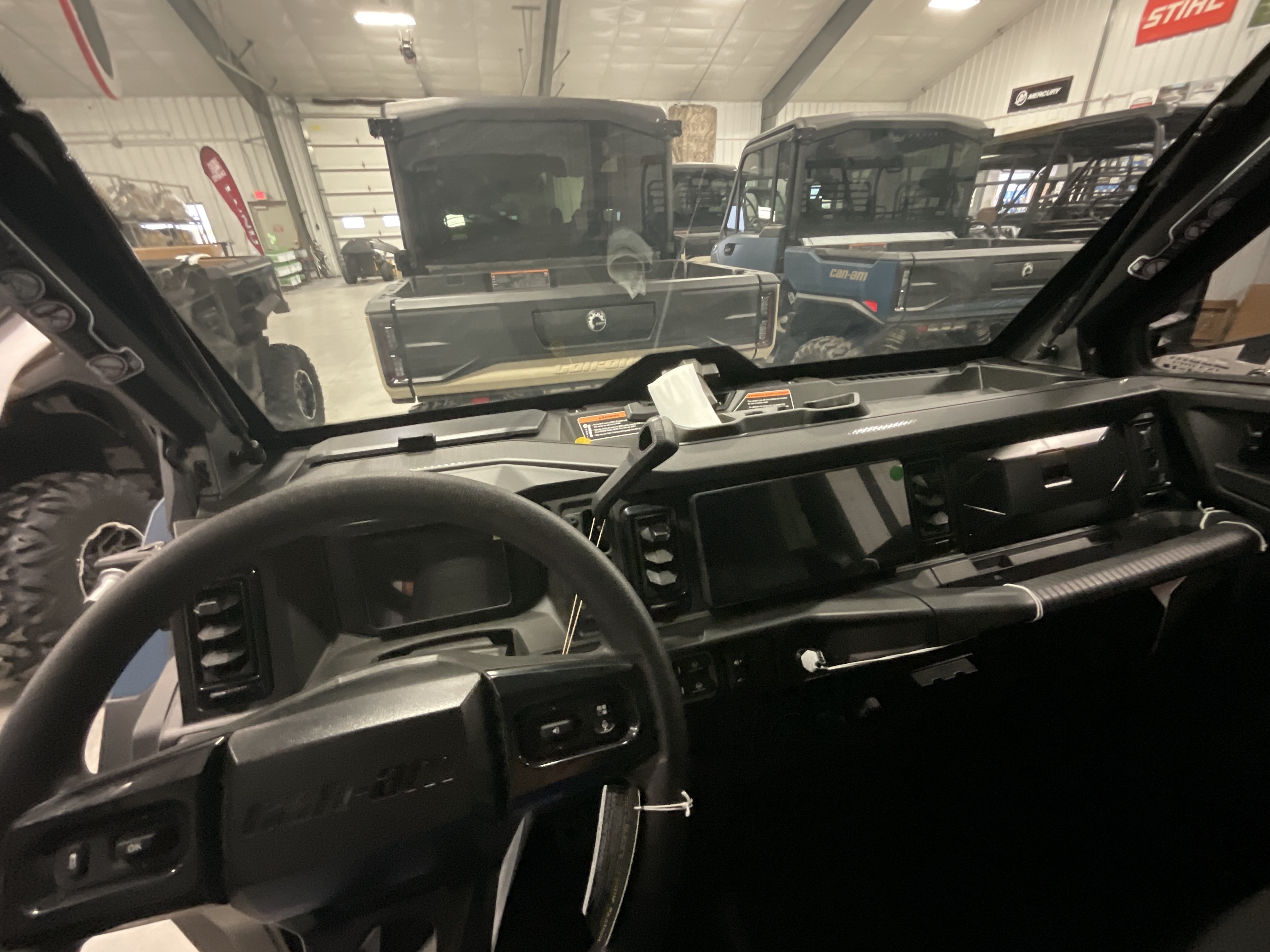 2026 Can-Am Defender MAX Limited HD11 in ogallala NE