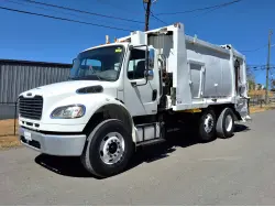 2012 FREIGHTLINER BUSINESS CLASS M2 106
