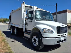 2012 FREIGHTLINER BUSINESS CLASS M2 106