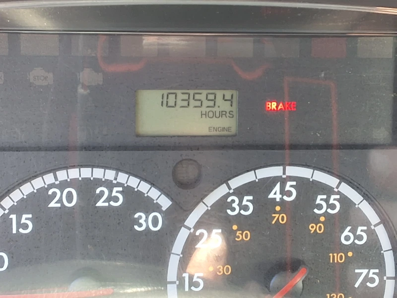 2012 FREIGHTLINER BUSINESS CLASS M2 106