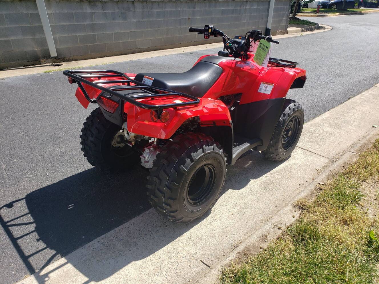 A photo of this 2026 Honda FourTrax Recon ES