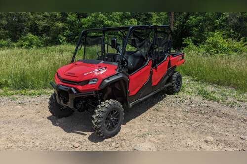 2025 Honda Pioneer 1000-6 Deluxe Crew in winchester VA