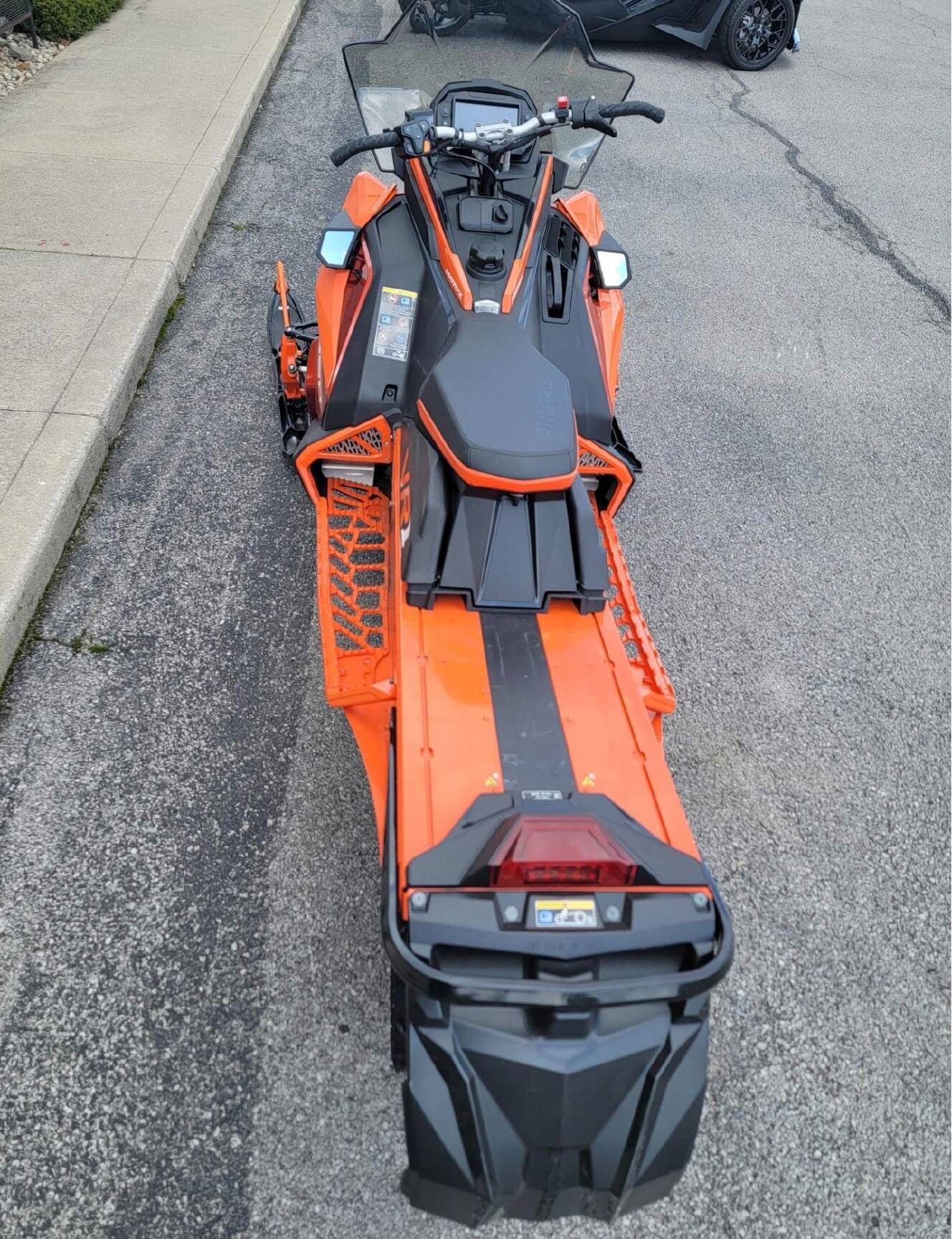 A photo of this 2024 Polaris 850 Indy VR1 137 SC ES