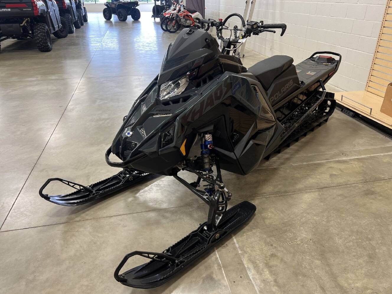 A photo of this 2026 Polaris 850 RMK Khaos 155 SC