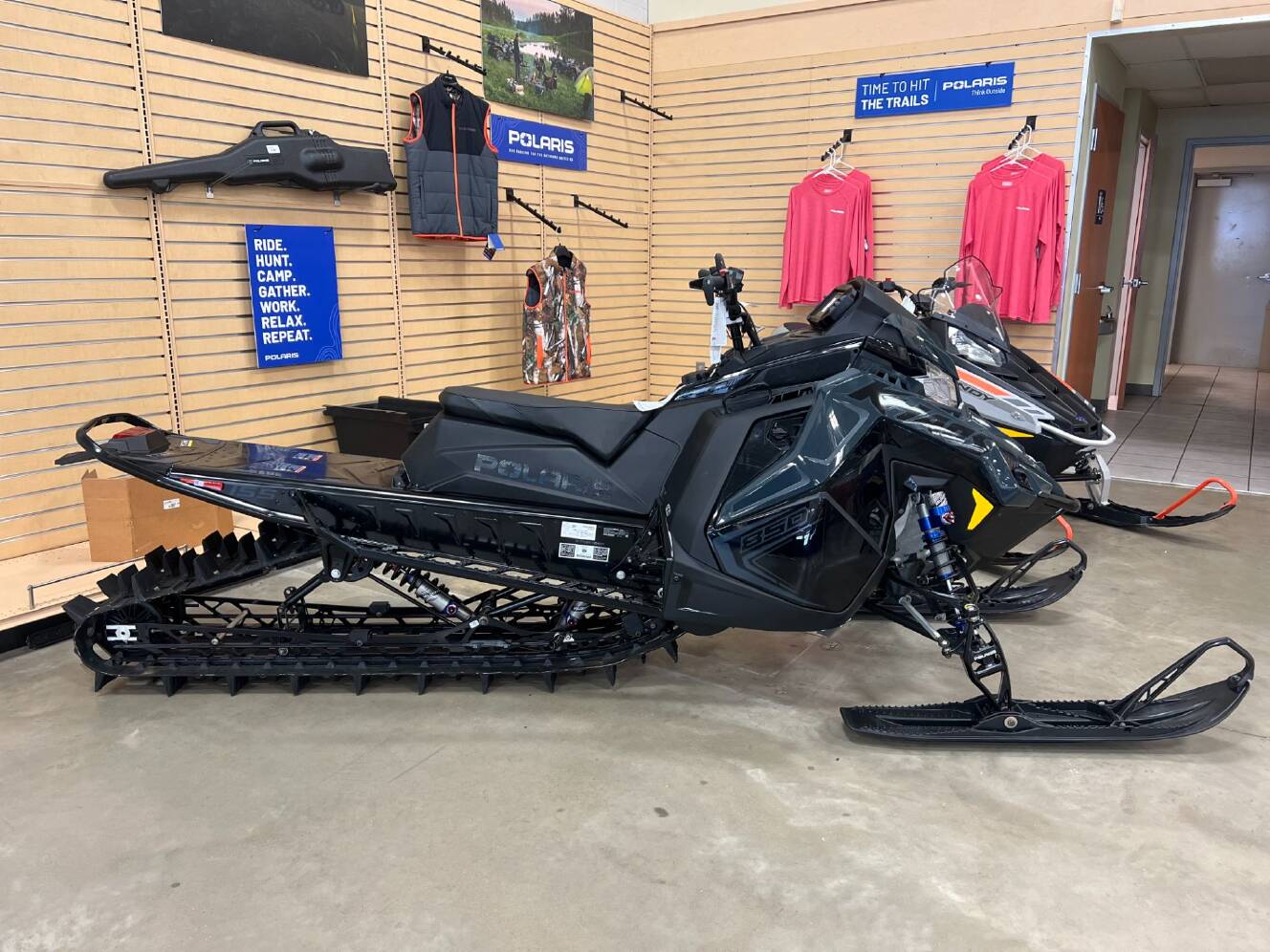 A photo of this 2026 Polaris 850 RMK Khaos 155 SC