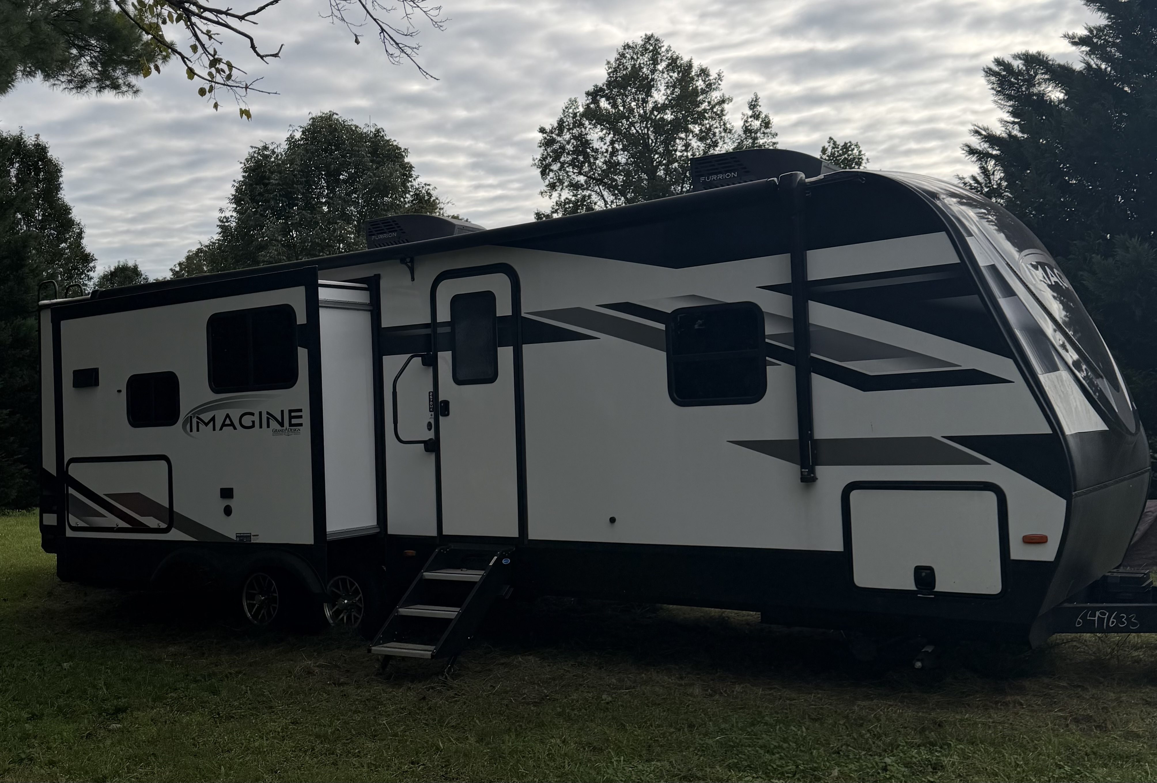 2023 Grand Design IMAGINE 2670MK RV