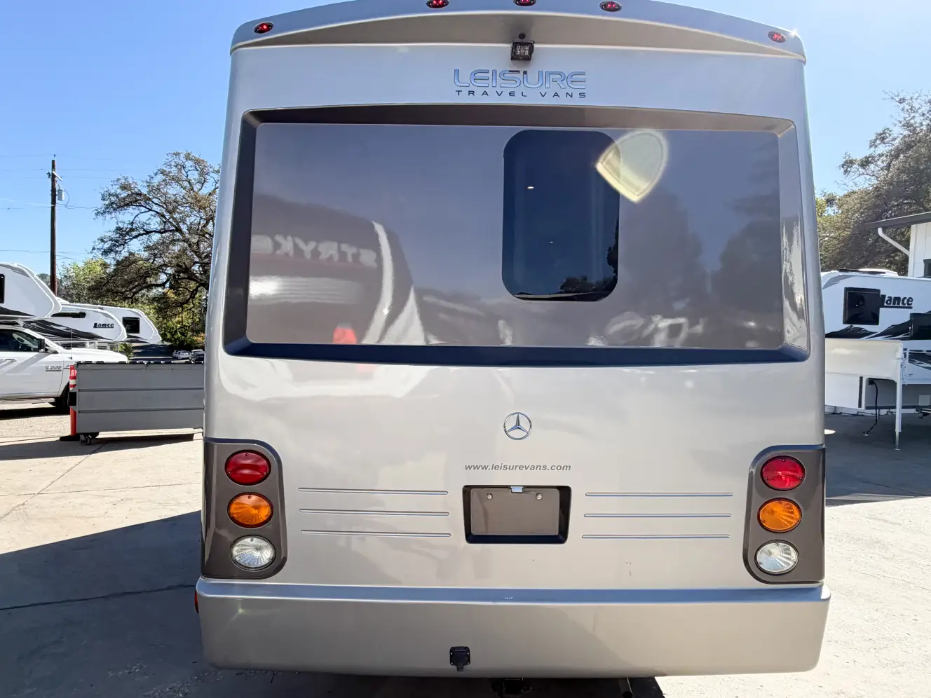 Used 2014 Leisure Travel Unity U24MB For Sale in Auburn, CA ...