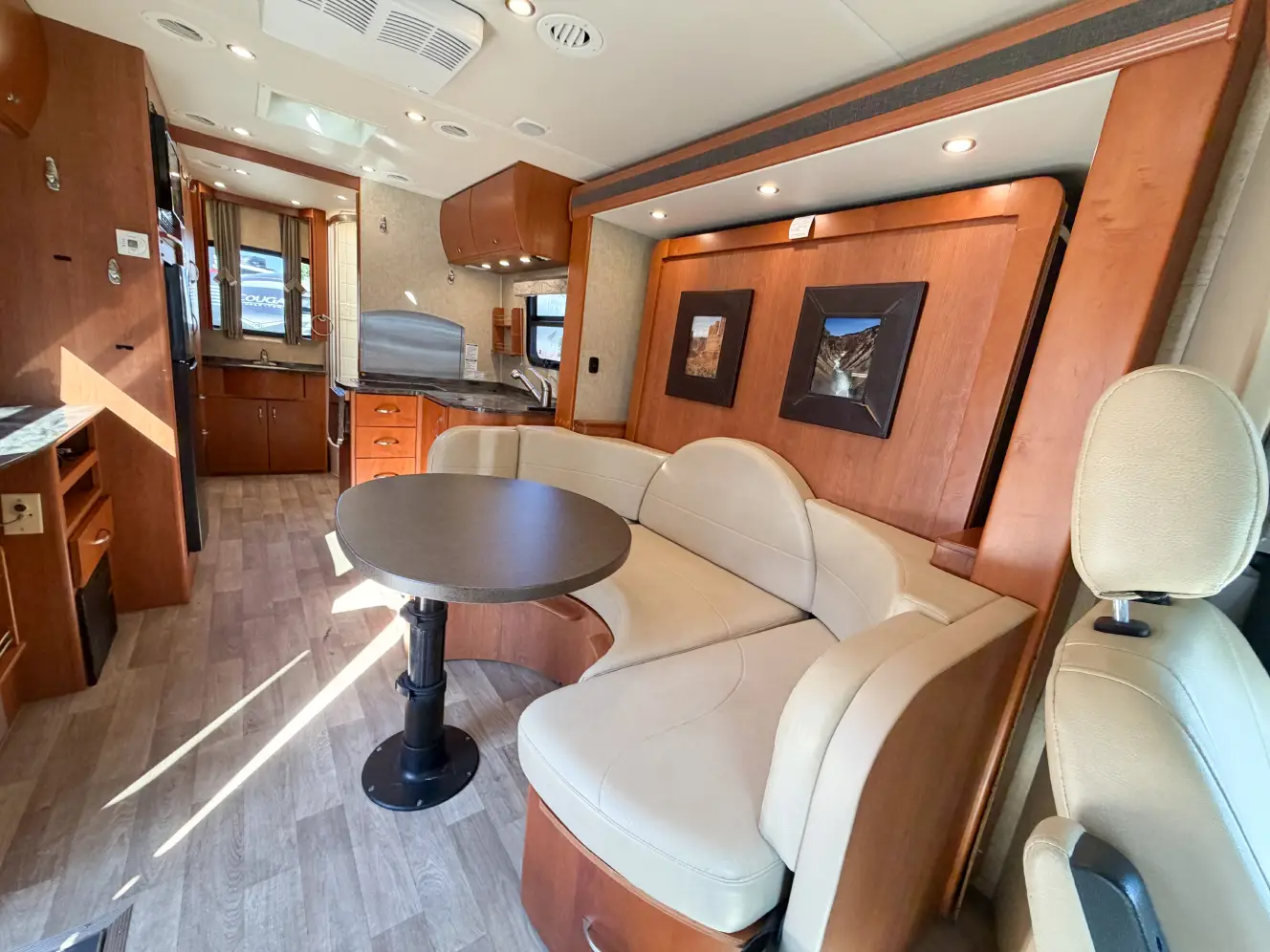 Used 2014 Leisure Travel Unity U24MB For Sale in Auburn, CA ...