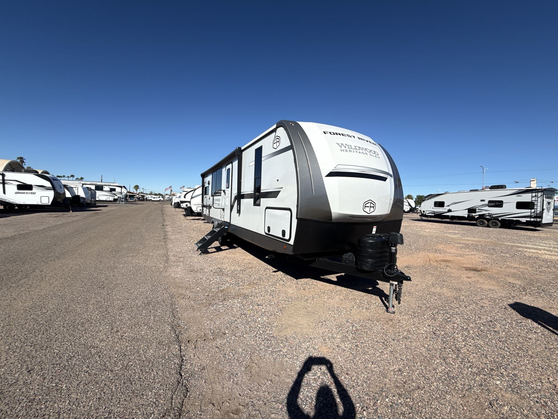 2025 Forest River Wildwood Heritage Glen Hyper-Lyte 27RKHL in mesa AZ