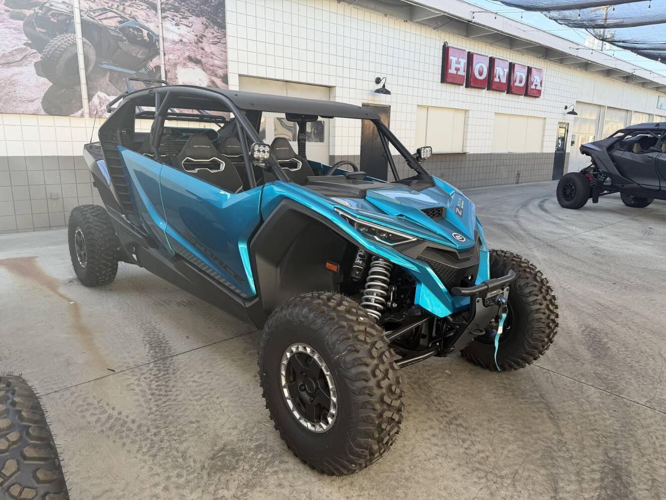 A photo of this 2027 CFMOTO ZFORCE Z10-4