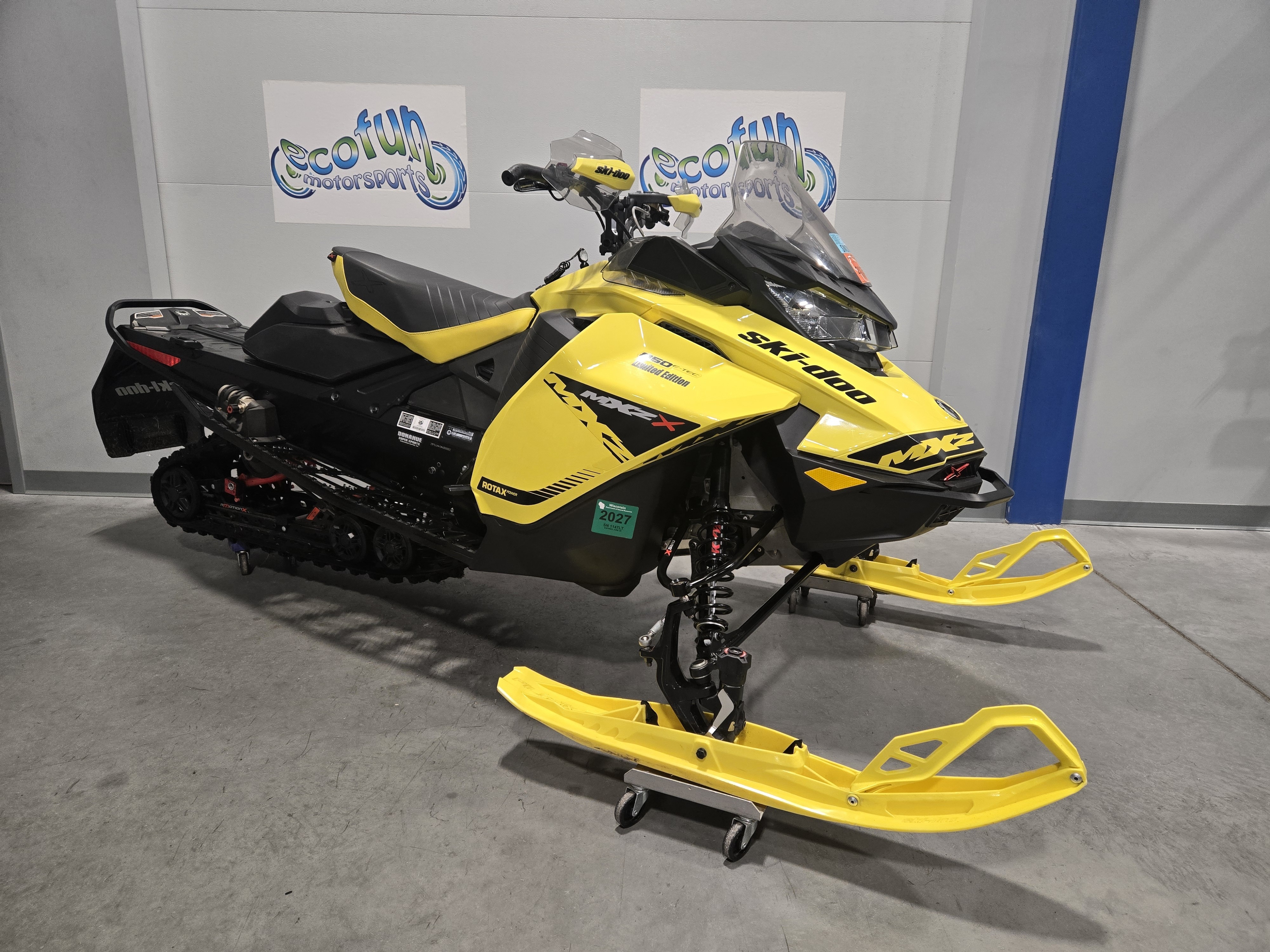 2022 Ski-Doo MXZ X 850 E-TEC ES w/ Adj. Pkg, Ice Ripper XT 1.25 w/  in forest lake MN