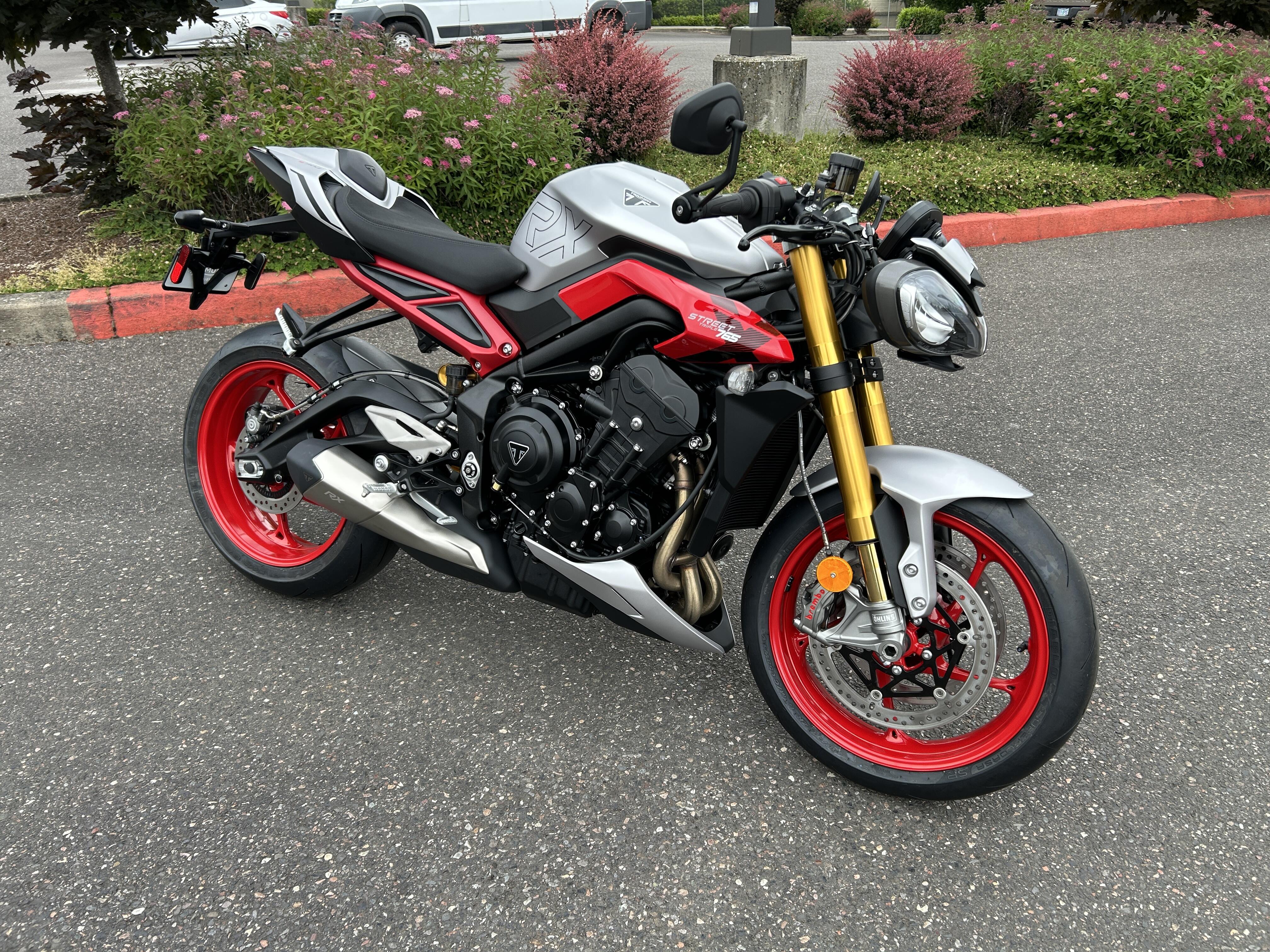 2026 Triumph STREET TRIPLE 765 RX RX in Portland, OR
