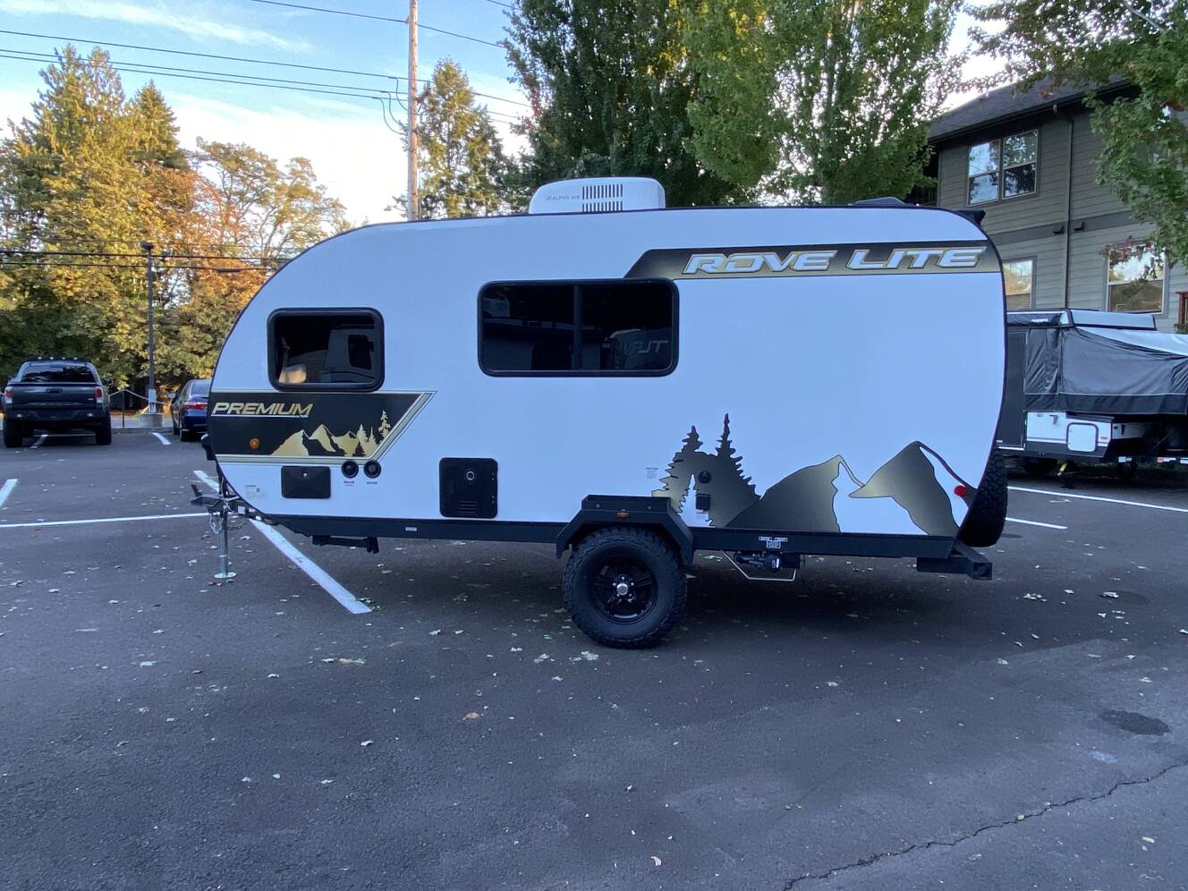 A photo of this 2027 Travel Lite ROVE LITE 16RB Premium