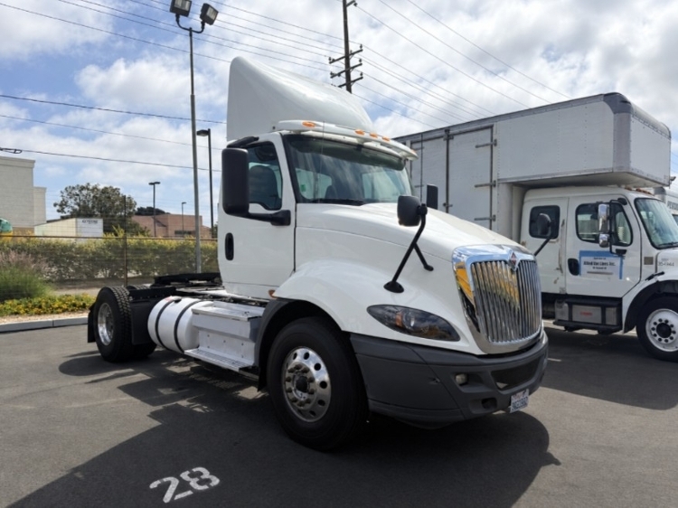 2020 INTERNATIONAL RH613 in Fresno, CA