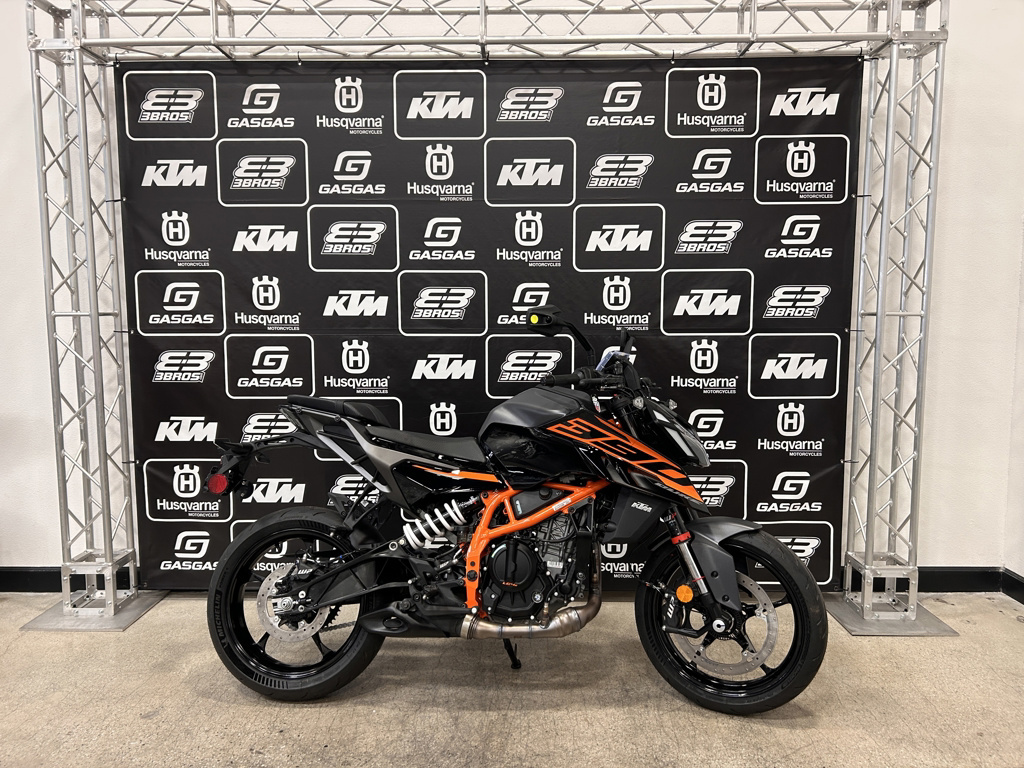 2026 KTM Duke 390 DUKE in Costa Mesa, CA
