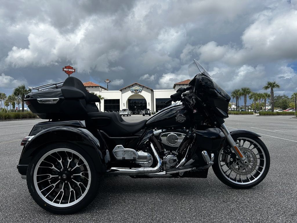 2026 Harley-Davidson Trike FLHLT - Street Glide 3 Limited LIMITED in St. Augustine, FL