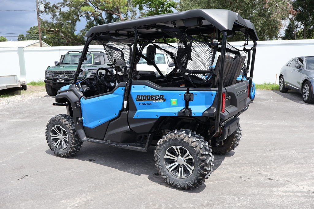 2017 Honda Pioneer 1000-5 Deluxe in clearwater FL