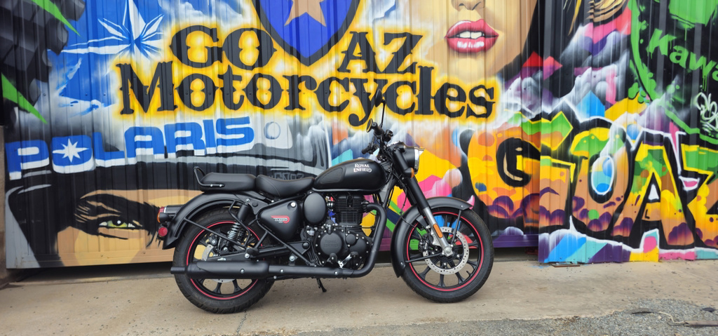 2023 Royal Enfield Classic 350 Standard motorcycle