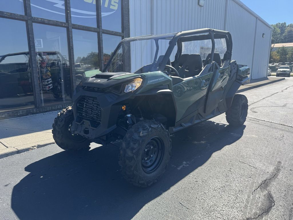 2024 Can-Am Commander MAX DPS 700 in kodak TN