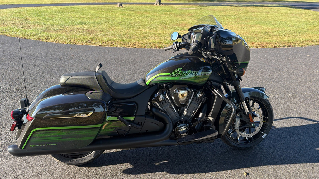 2026 Indian Chieftain Powerplus Dark Horse Signature Series DARK HORSE in Charleston, IL