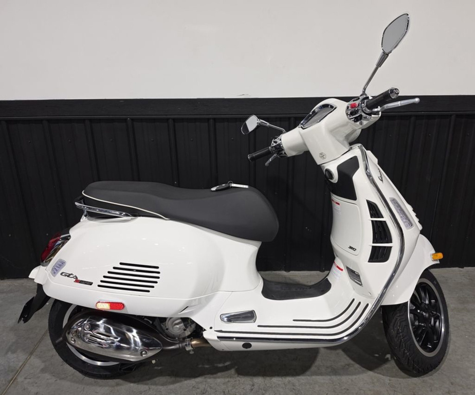 2027 Vespa GTS 310 310 in Camp Hill, PA
