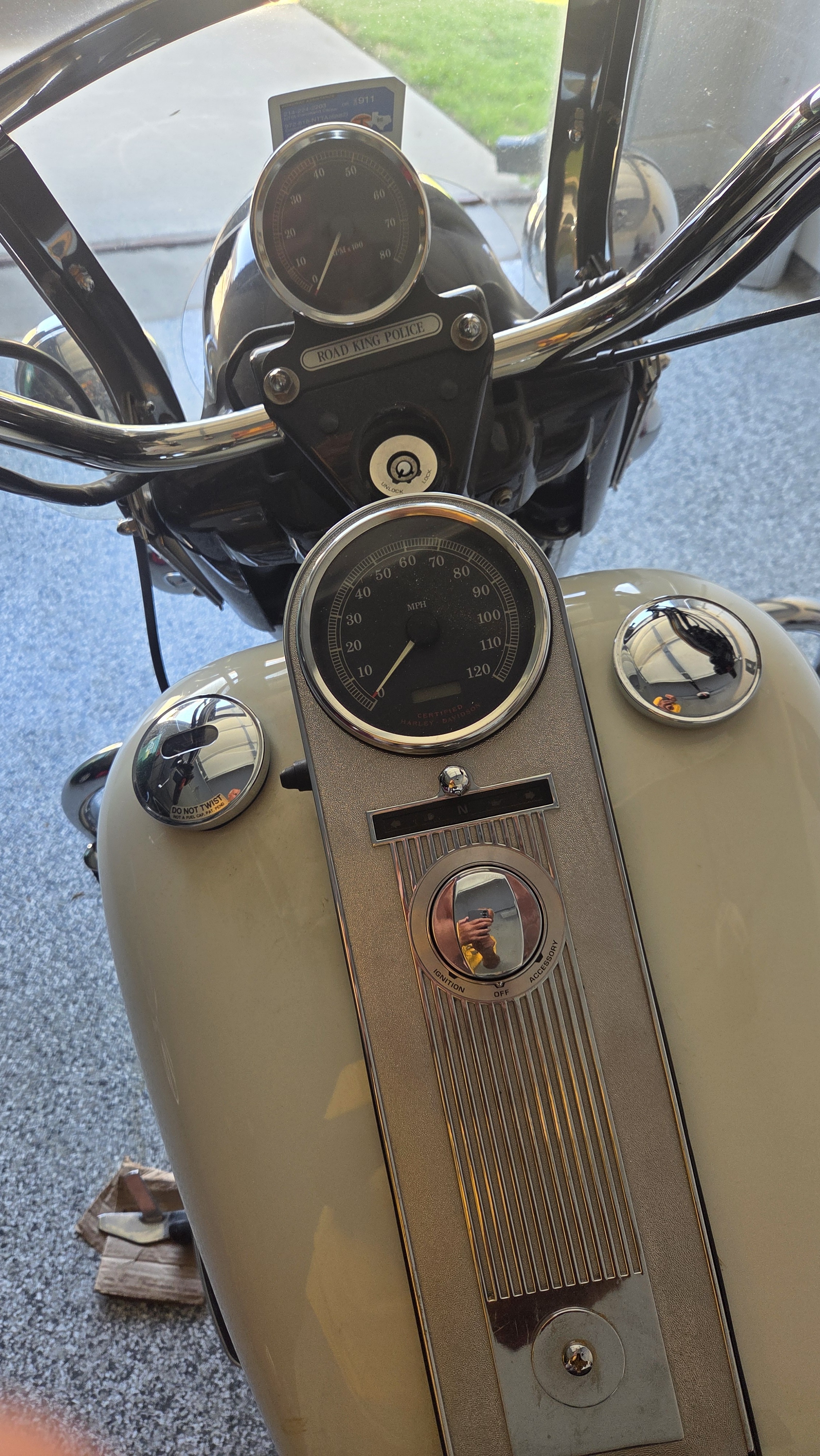 2003 Harley-Davidson ROAD KING PEACE OFFICER in denton TX