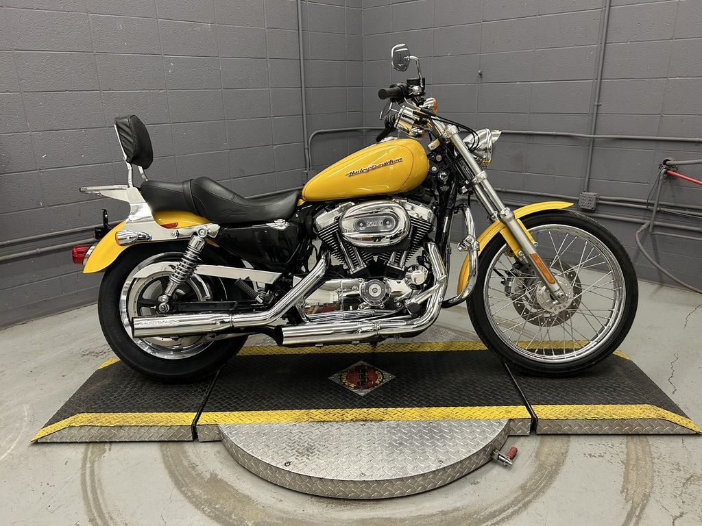 2007 Harley-Davidson® XL1200C - Sportster® 1200 Custom in Great Falls, MT