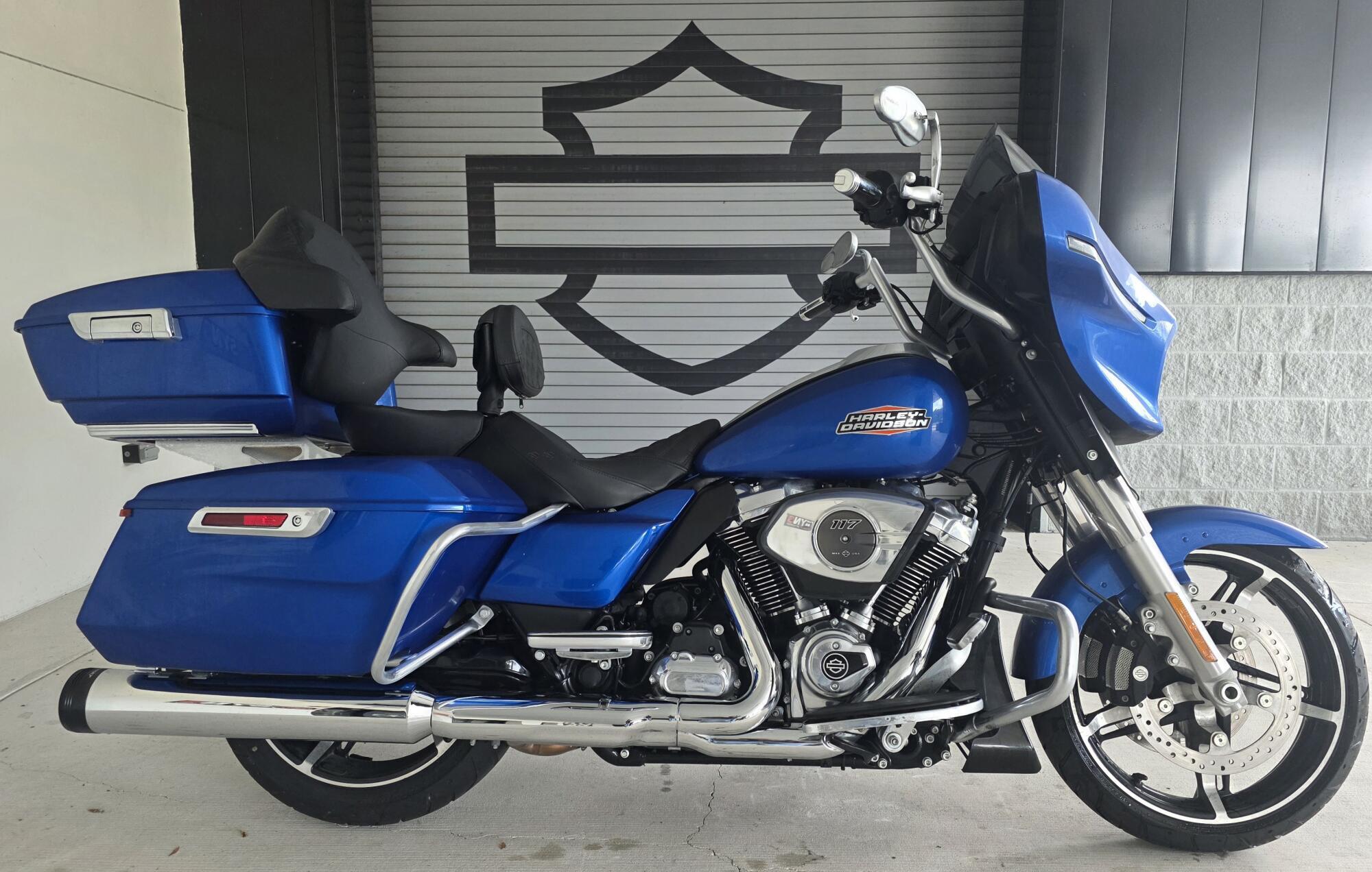 2024 Harley-Davidson Street Glide in Lutz, FL