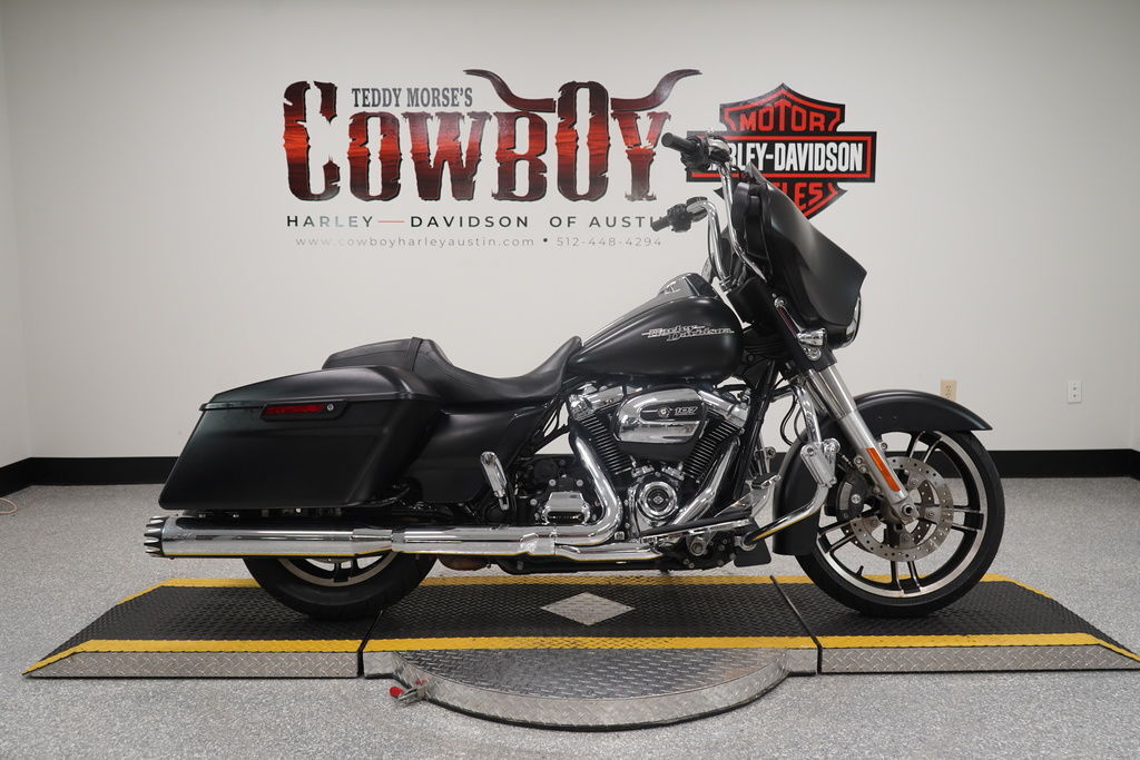 2017 Harley-Davidson® FLHXS - Street Glide® Special Touring motorcycle