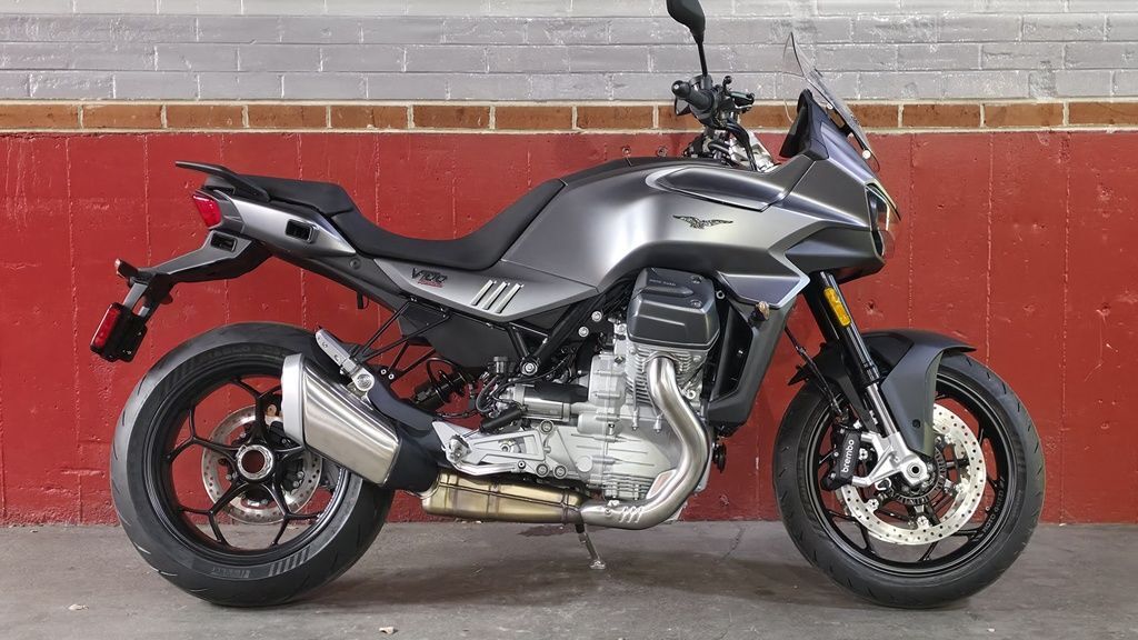 2027 Moto Guzzi V100 Mandello MANDELLO in Denver, CO