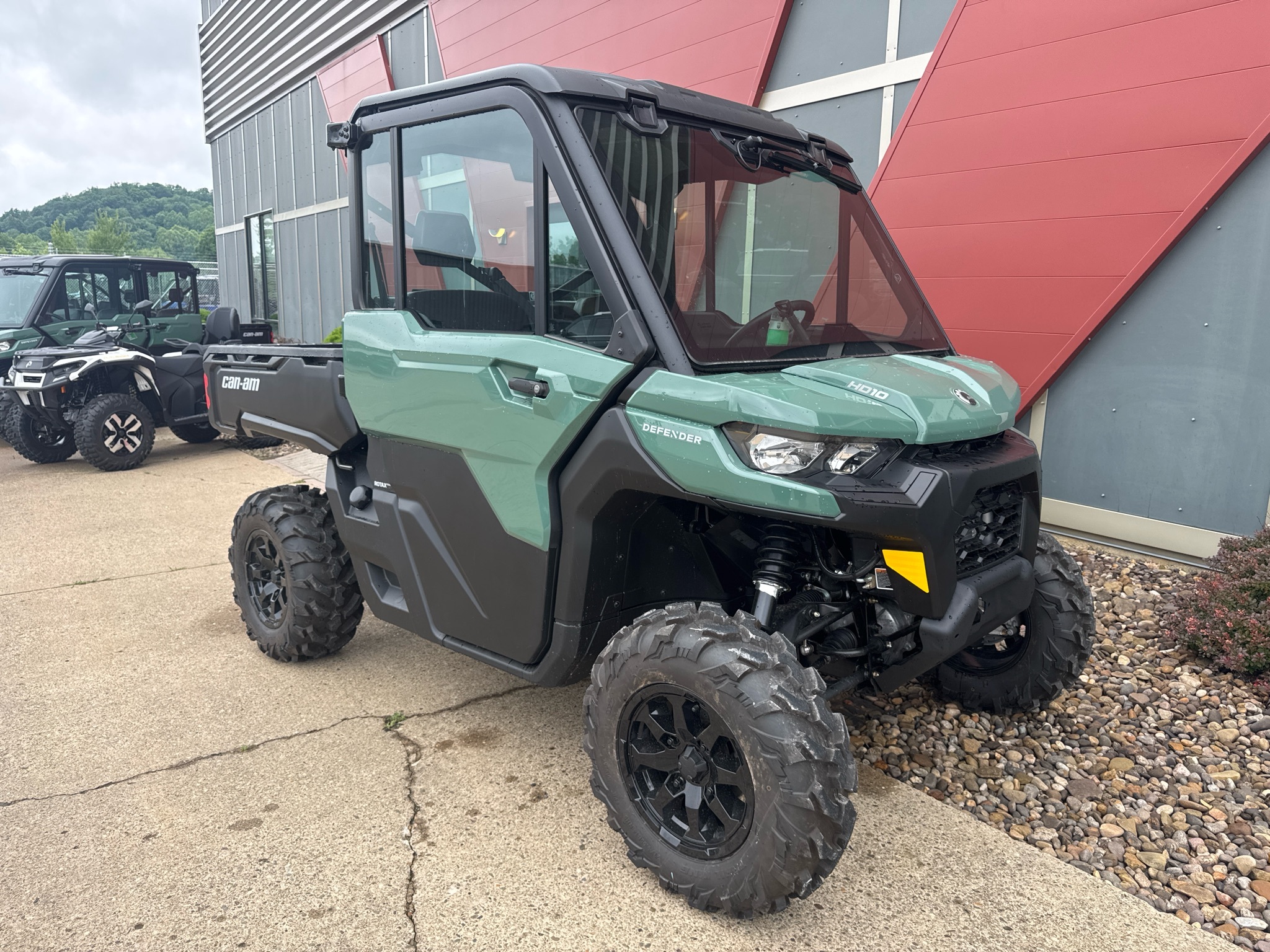 2026 Can-Am Defender DPS CAB HD10 in mineral wells WV