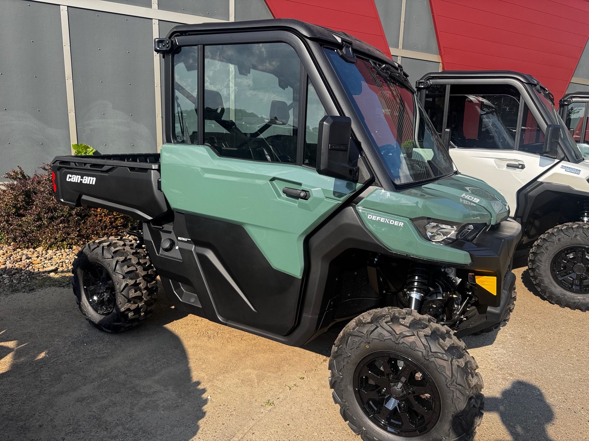 2026 Can-Am Defender DPS CAB in mineral wells WV