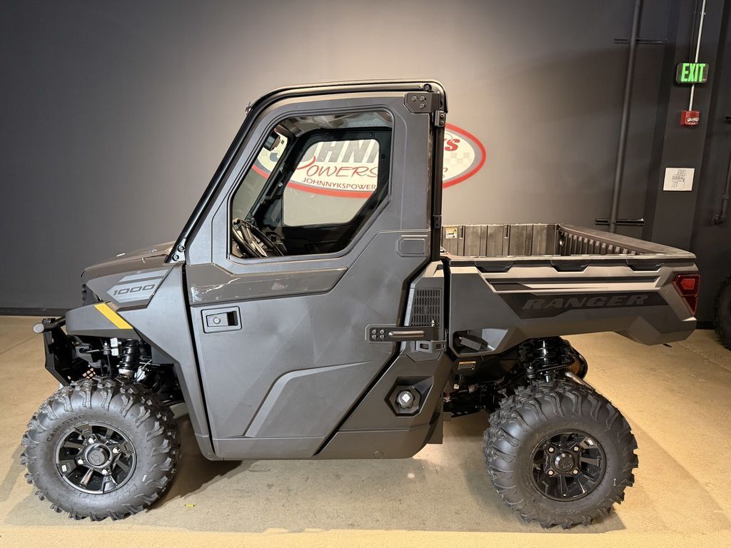 2027 Polaris® Ranger 1000 Cab BASE in elyria OH