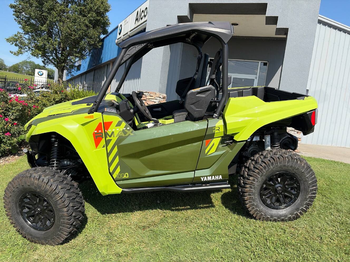 A photo of this 2026 Yamaha Wolverine RMAX2 1000 R-Spec