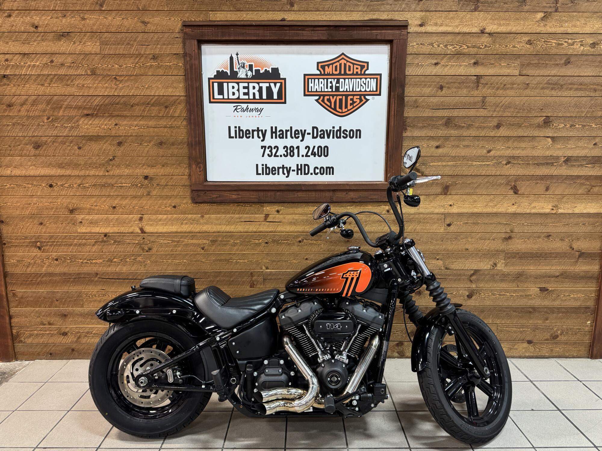 2022 Harley-Davidson Street Bob 114 114 in Rahway, NJ