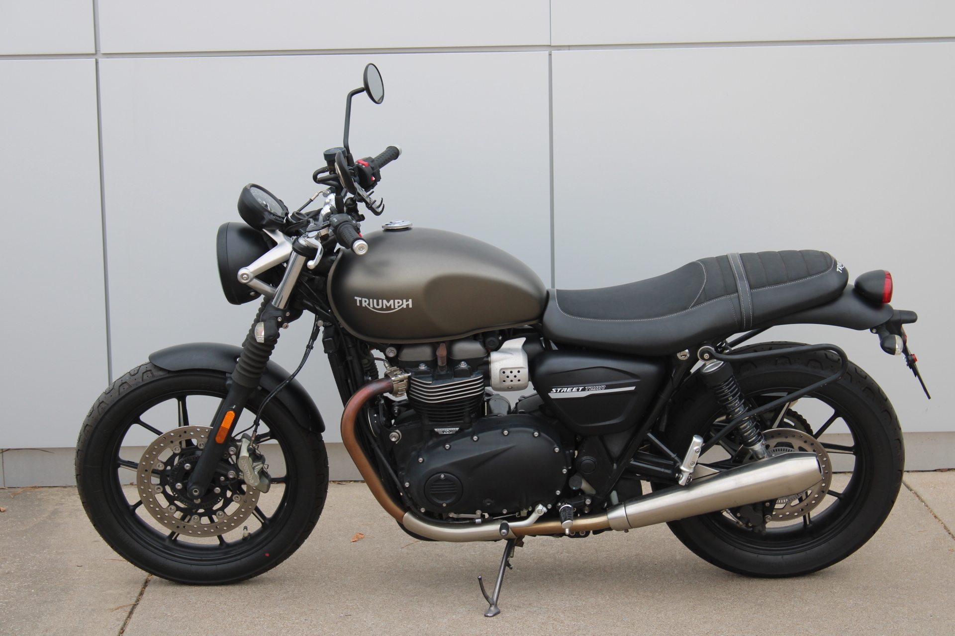 2021 Triumph STREET TWIN in Fort Worth, TX