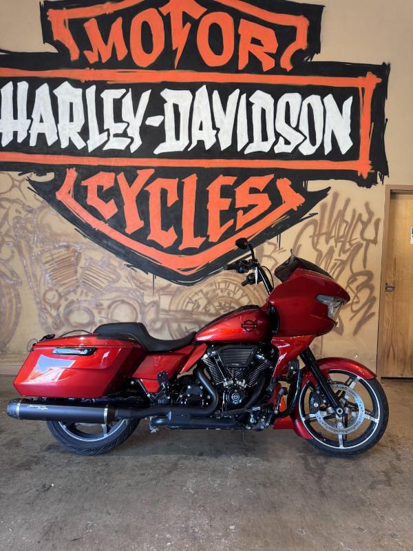 2024 Harley-Davidson ROAD GLIDE in Gainesville, FL