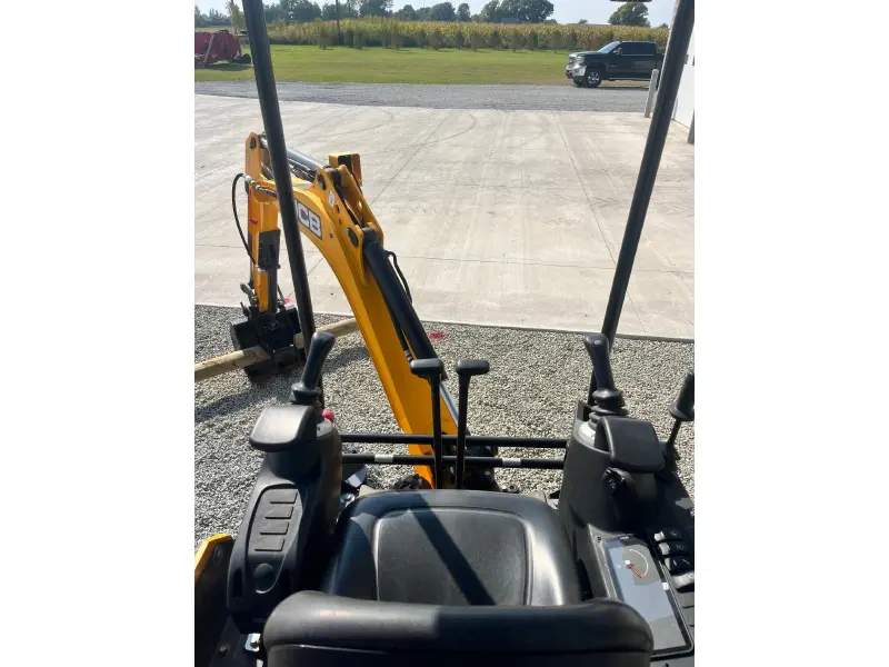 2024 JCB 18Z-1