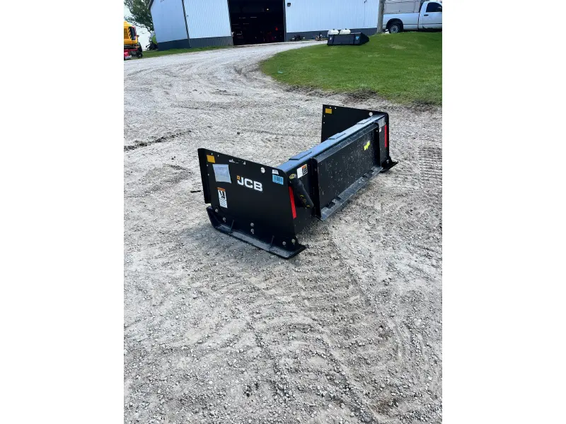 2024 JCB 333/X6486