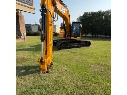 2026 JCB 220X