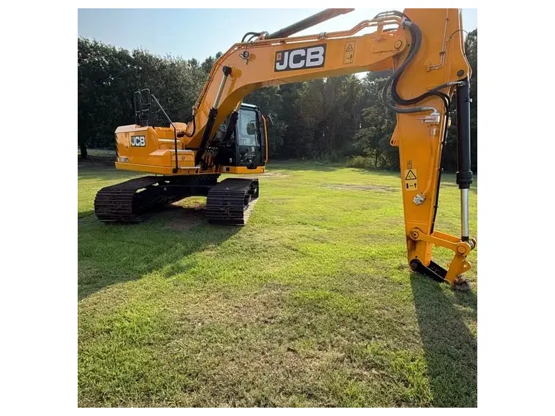 2026 JCB 220X
