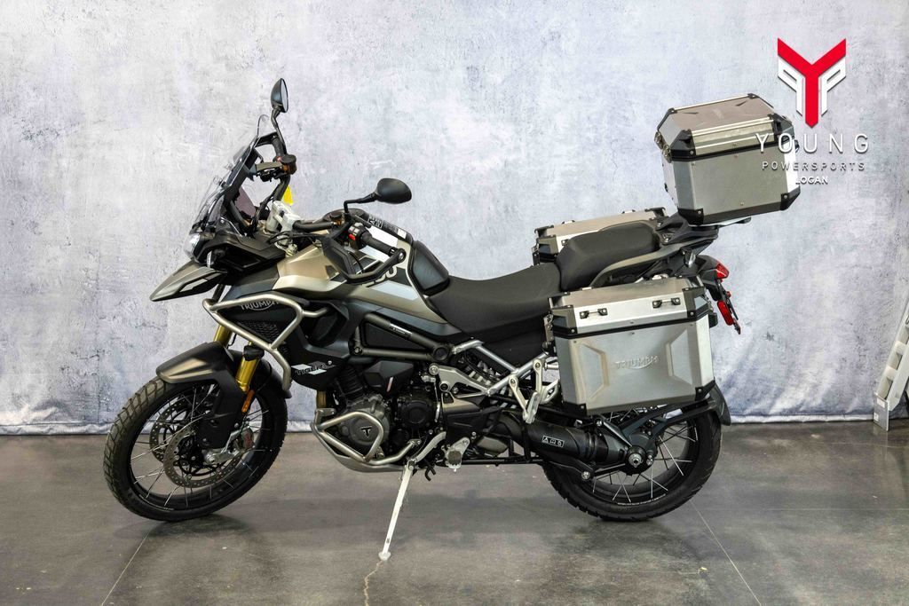 2025 Triumph Tiger 1200 Rally Pro Matt Khaki Green RALLY PRO in Logan, UT