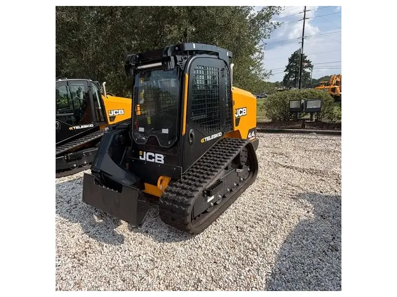 2026 JCB 4TS-8T