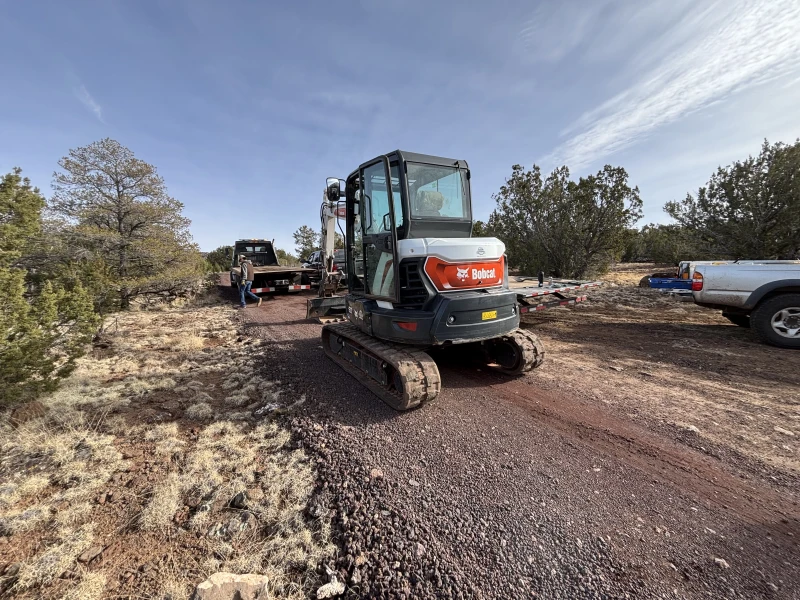 2025 BOBCAT E60