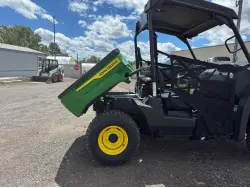 2024 JOHN DEERE Gator XUV560E Base