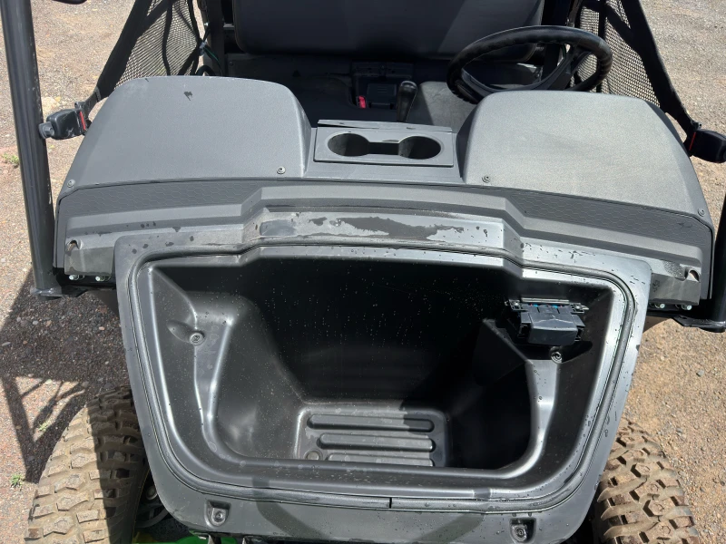 2024 JOHN DEERE Gator XUV560E Base
