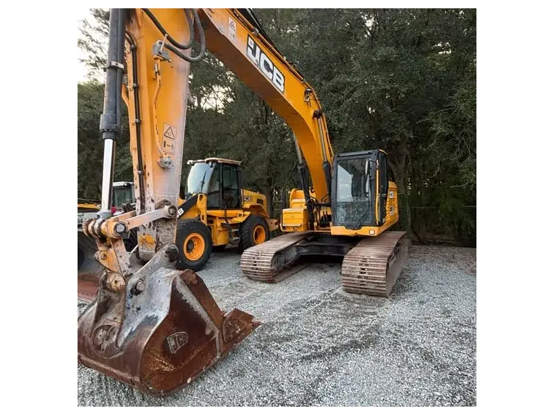 2021 JCB 220X